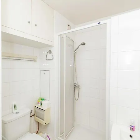 Nice 45m With Loggia In דירה